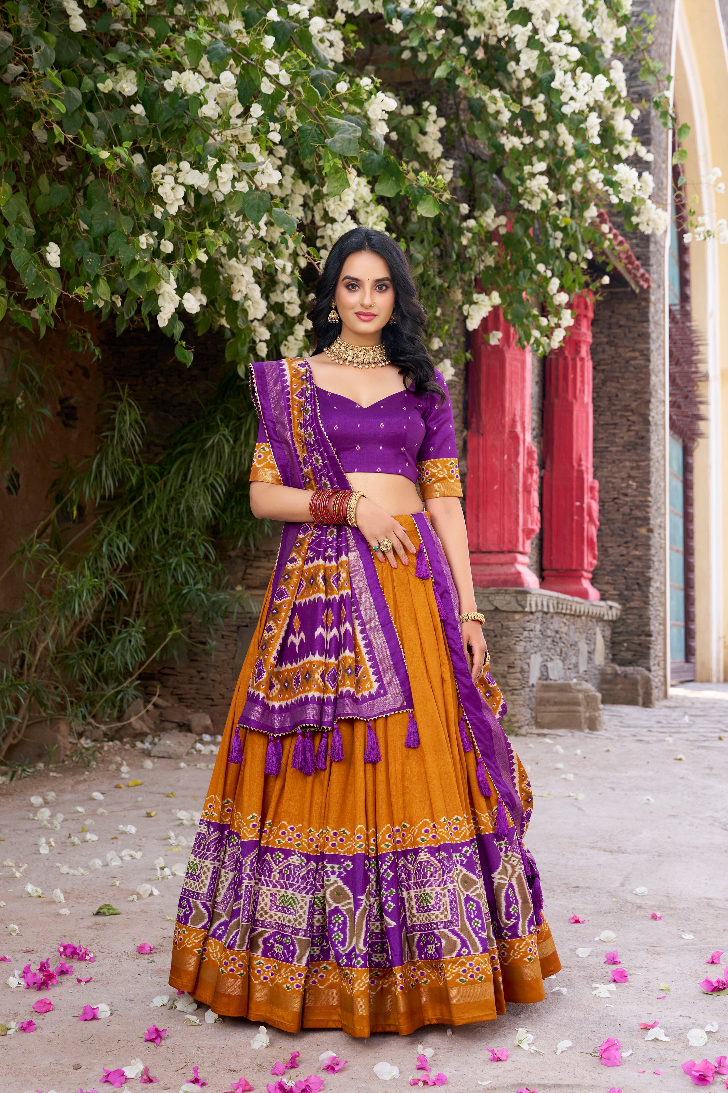 πͺ· Infuse Your Wardrobe with Southern Grace πͺ· Silk Kalamkari Print Lehenga Choli with Foil Work Border - Navratri